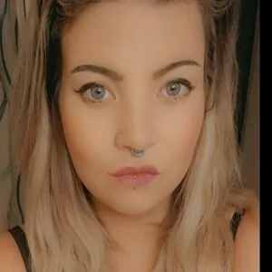 peachyleiigh