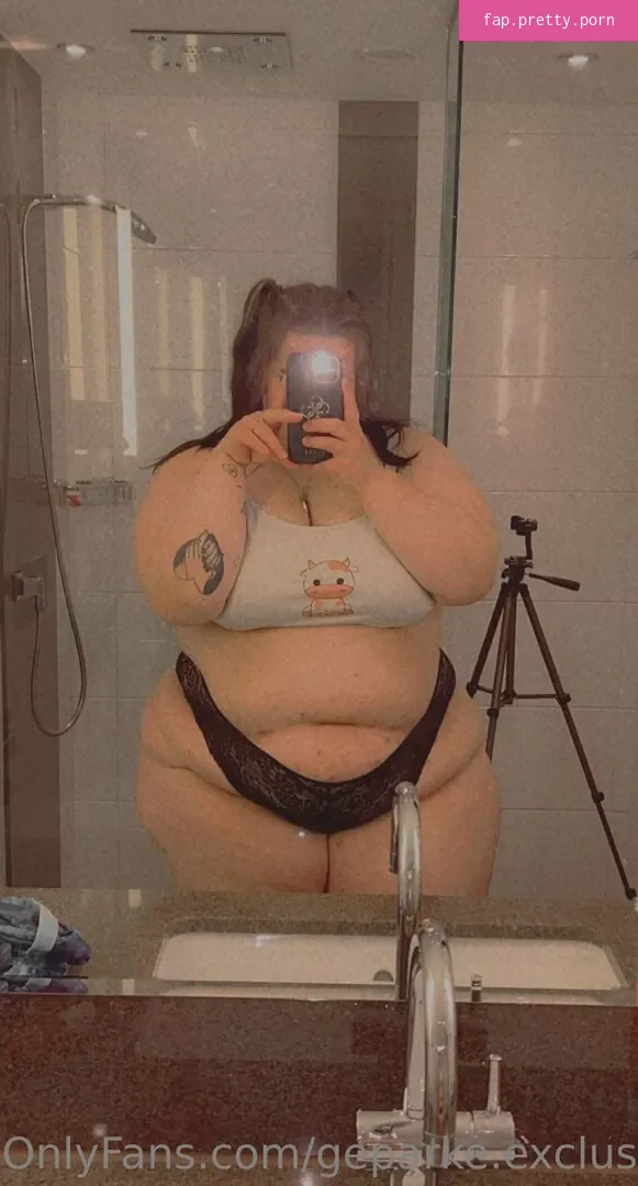 perla.exclusive - Photo #01