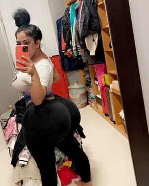 persiaanbaddie1