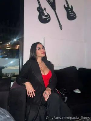 paula_flores