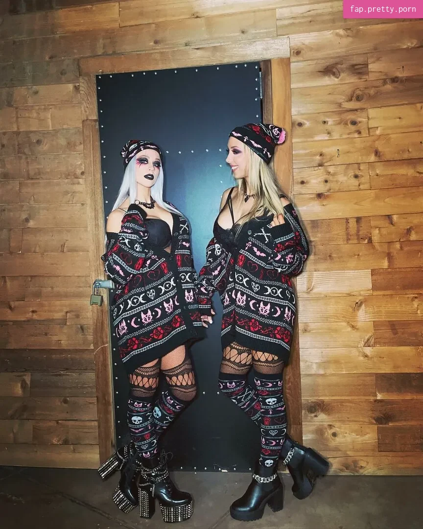 Penelope Ford - Photo #28
