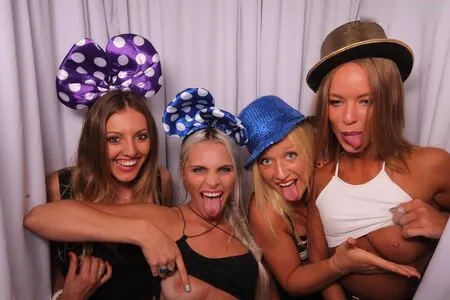 Photobox Flashes