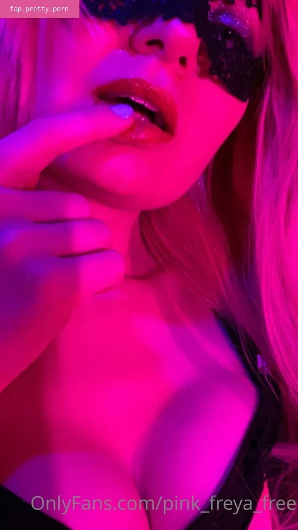 pink_freya_free - Photo #57