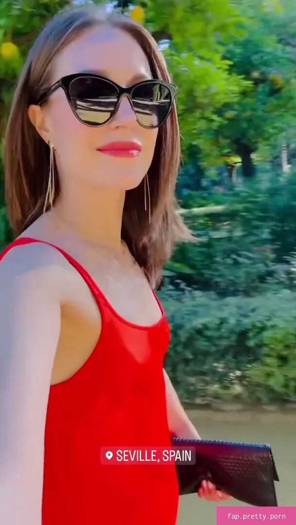 Politicians Female - Photo #11