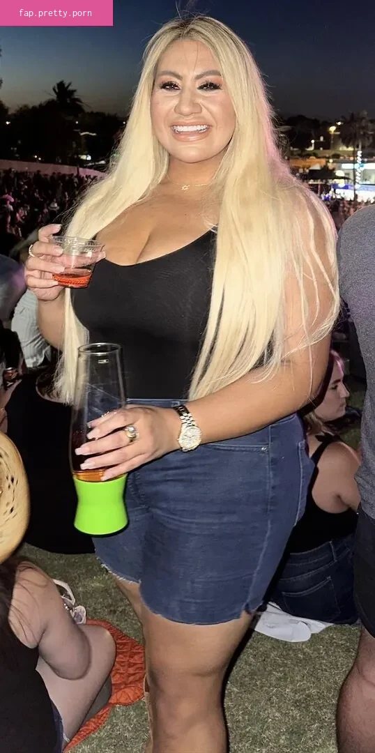 Politicians Female - Photo #00