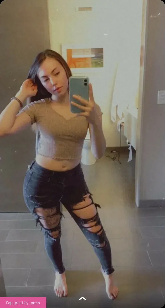 Pretty Feet - Photo #47