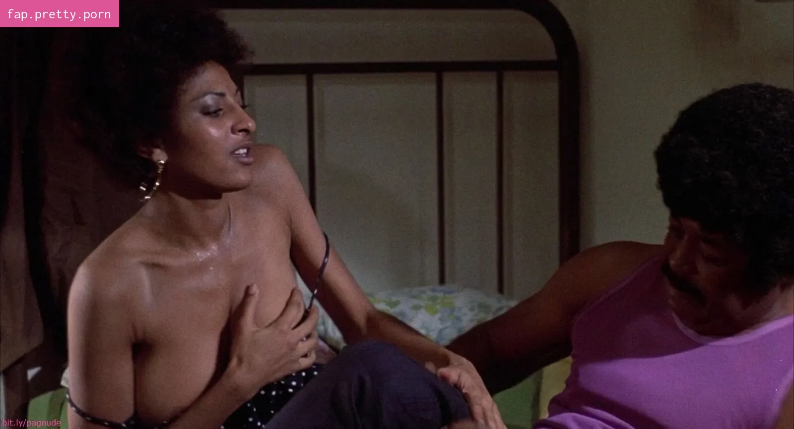 Pam Grier - Photo #71