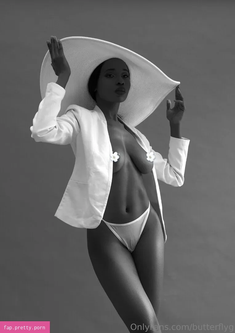 Princia G - Photo #60
