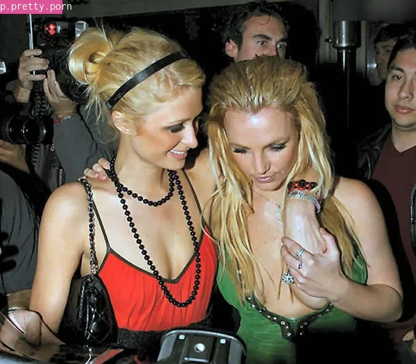 Paris Hilton - Photo #90