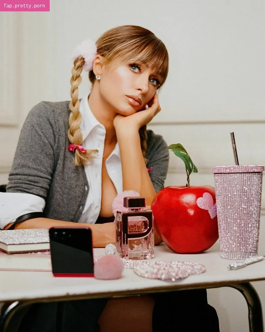 Paris Hilton - Photo #45