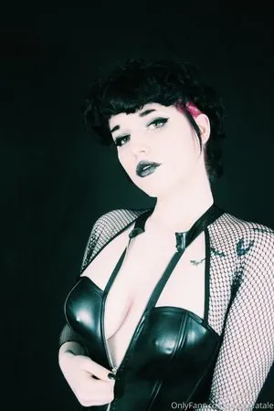 Phoenfatale