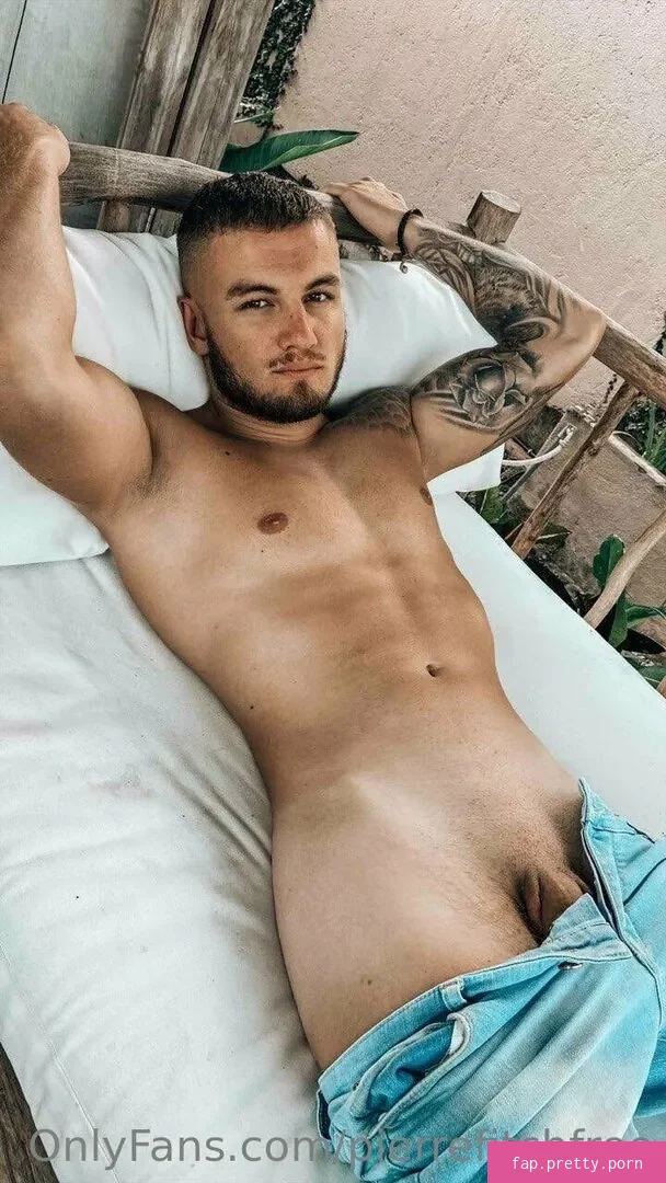 pierrefitchfree - Photo #38