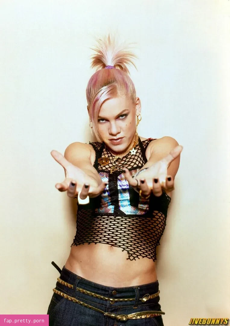 Pink - Photo #06
