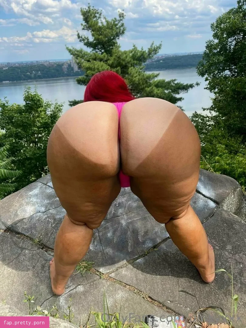 PinkyXXX - Photo #20