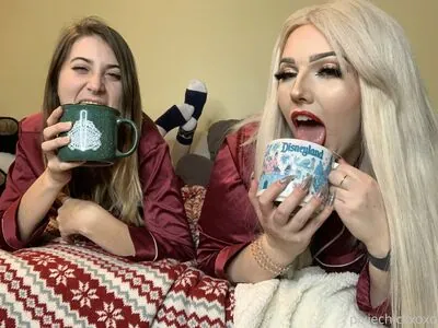 pixiechickxoxo