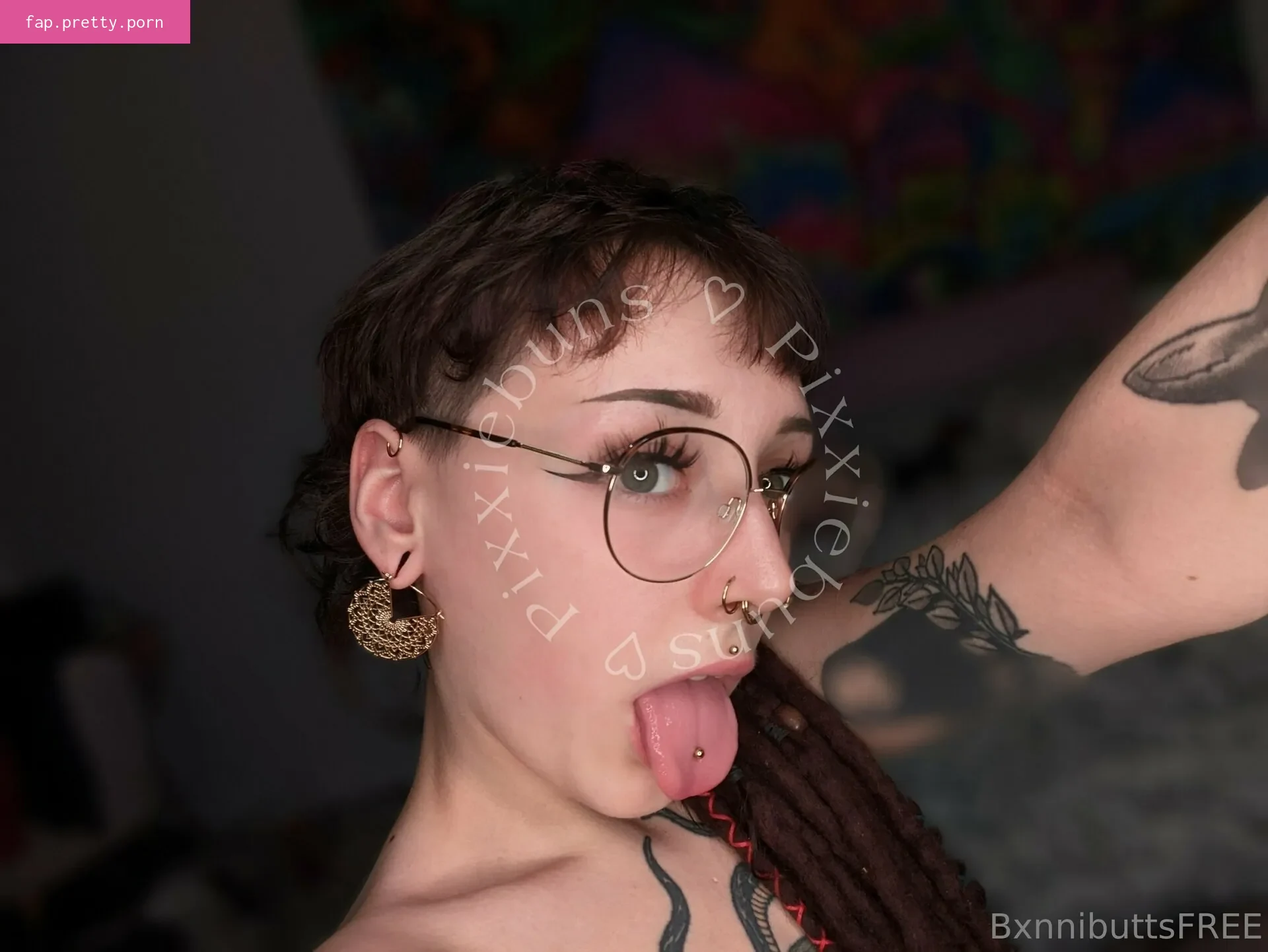 pixxiebunsfree - Photo #22