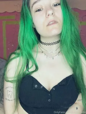 pixxxiebelle