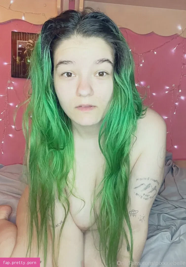 pixxxiebelle - Photo #00