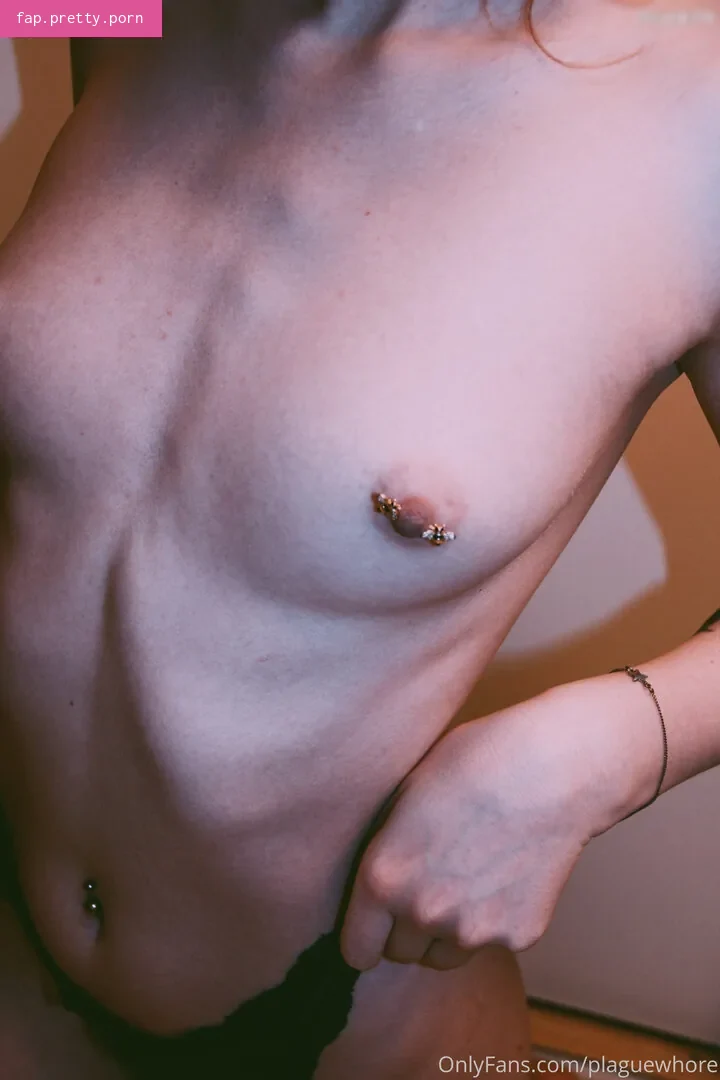 Plaguewhore - Photo #33
