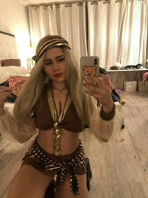 playgirlcarli18
