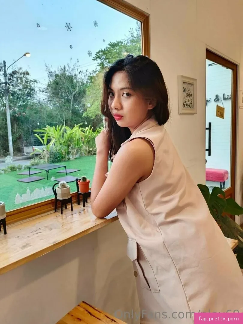 ploy69 - Photo #43