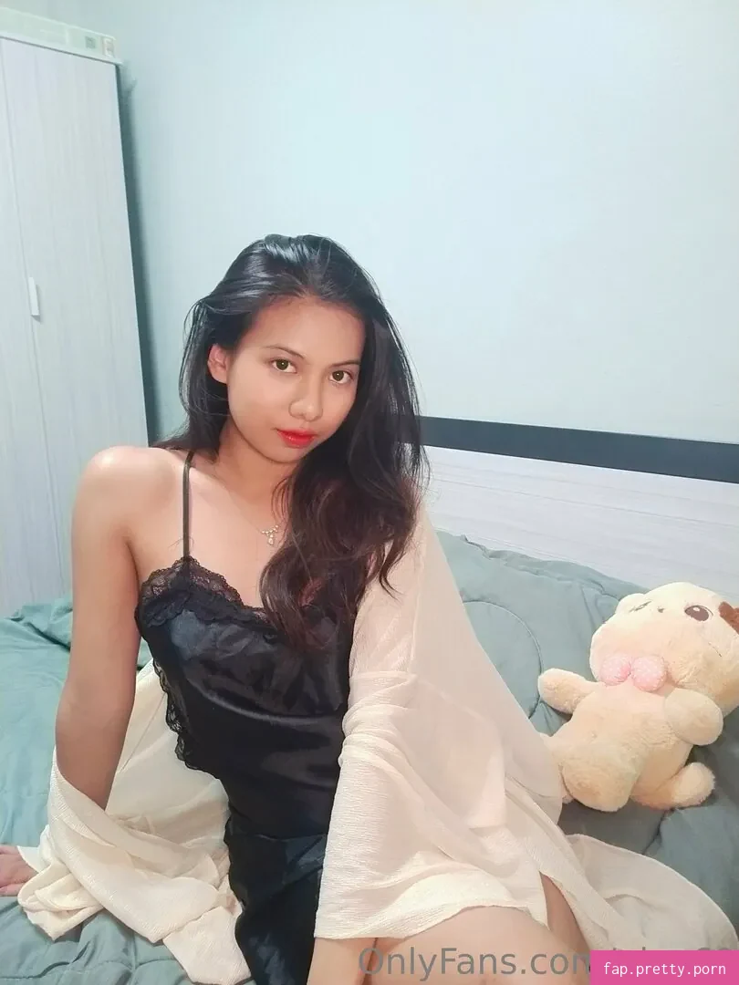 ploy69 - Photo #47