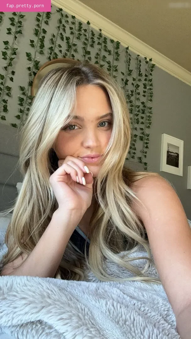 Paige Mackenzie - Photo #64