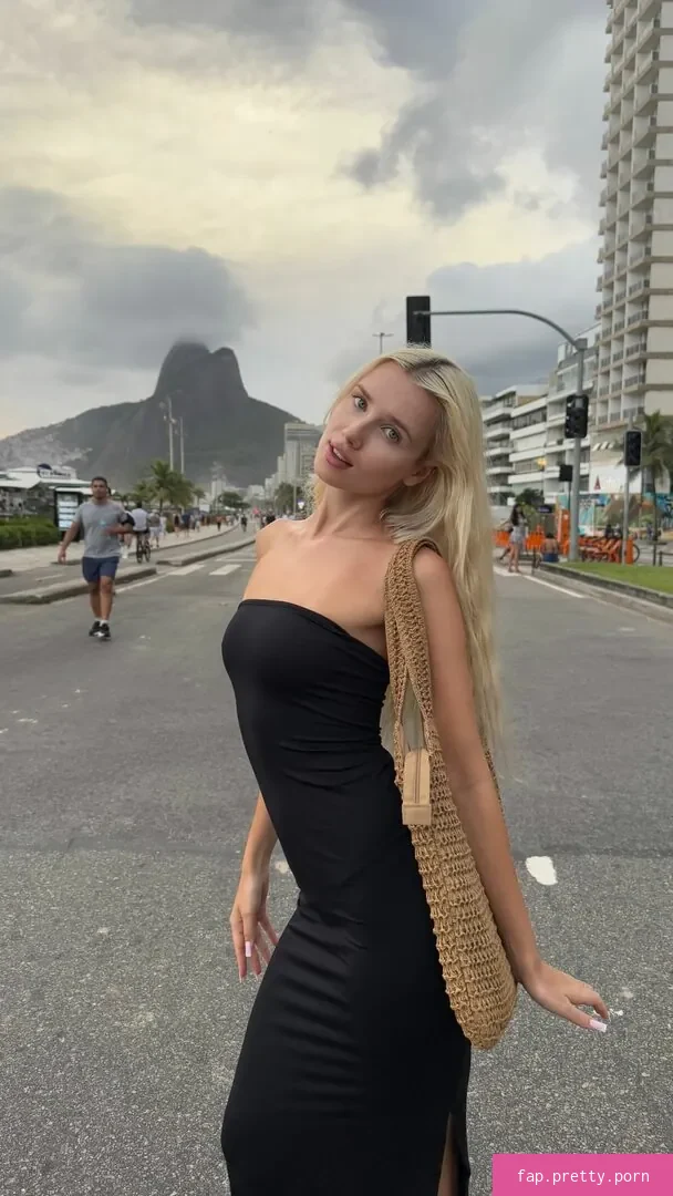 Polina Malinovskaya - Photo #08