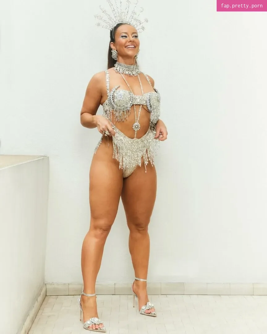 Paolla Oliveira - Photo #86