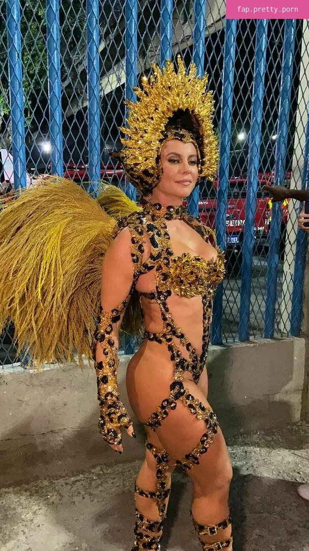 Paolla Oliveira - Photo #28