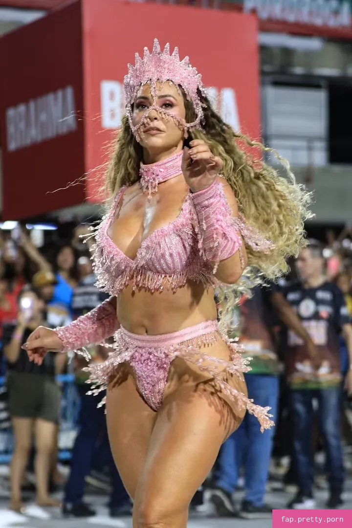 Paolla Oliveira - Photo #43