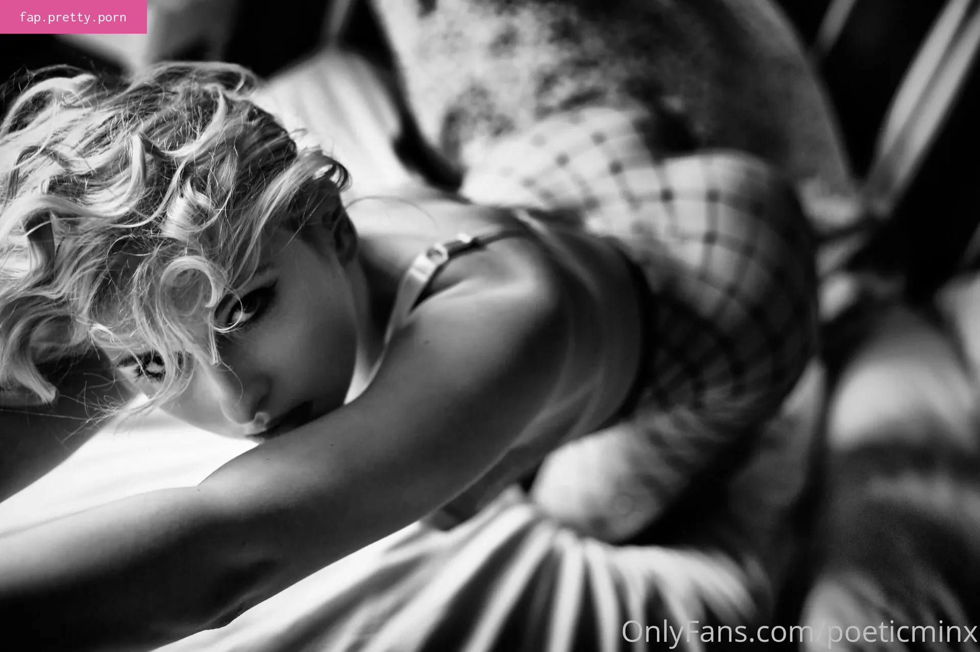 poeticminx - Photo #38