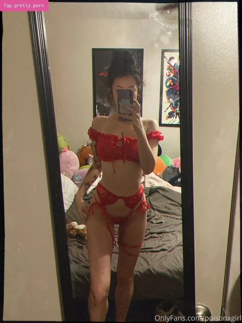 poisonxgirl - Photo #46