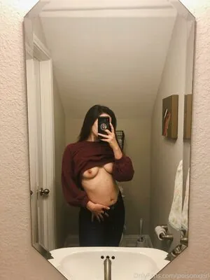 poisonxgirl