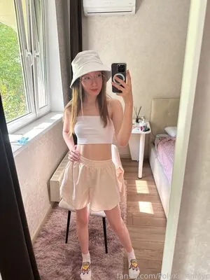 PolyKittenMyr