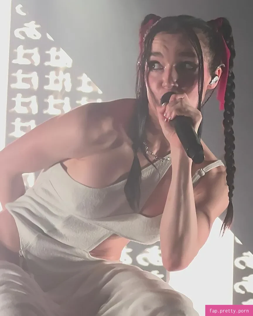 Poppy - Photo #28