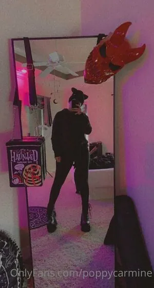 poppycarmine