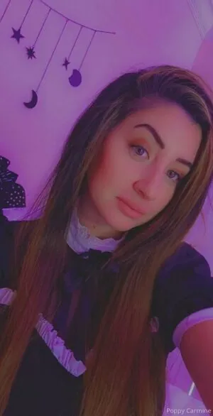 poppycarminexxx
