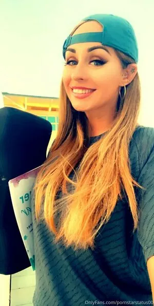 pornstarstatus00