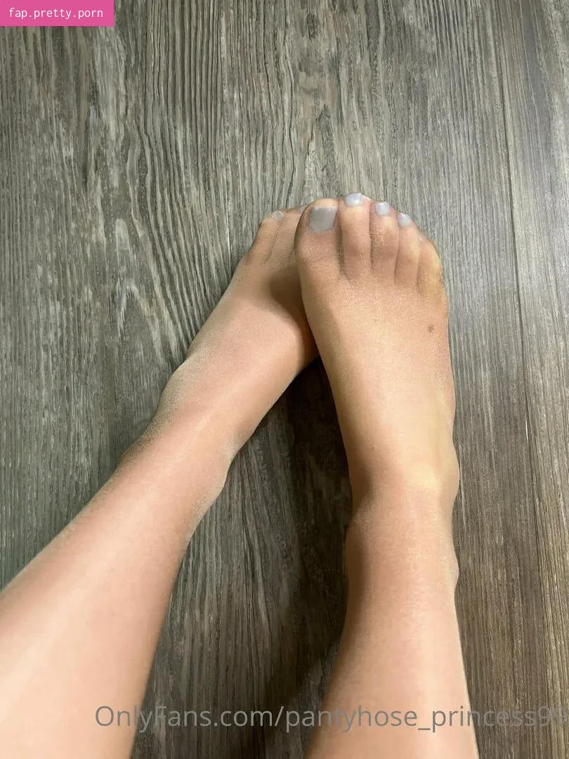 pantyhose_princess99 - Photo #95