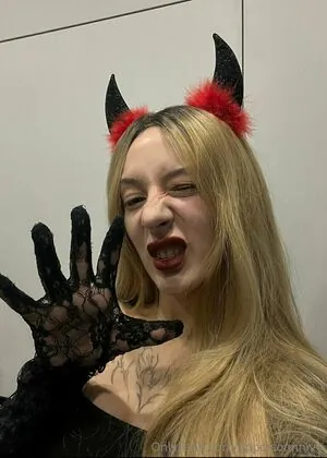 pppoisonnnivy