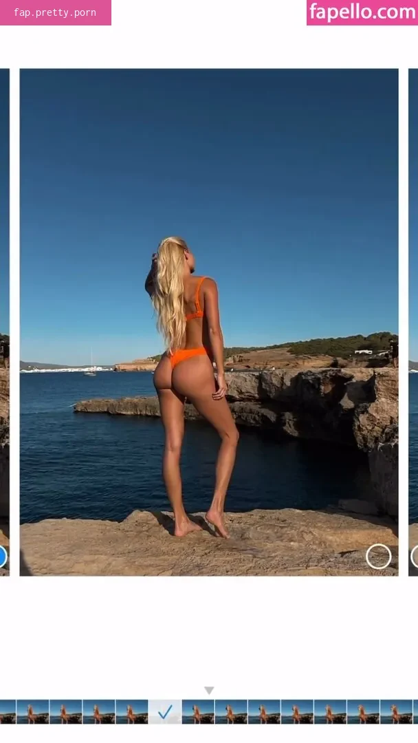 Pamela Reif - Photo #39