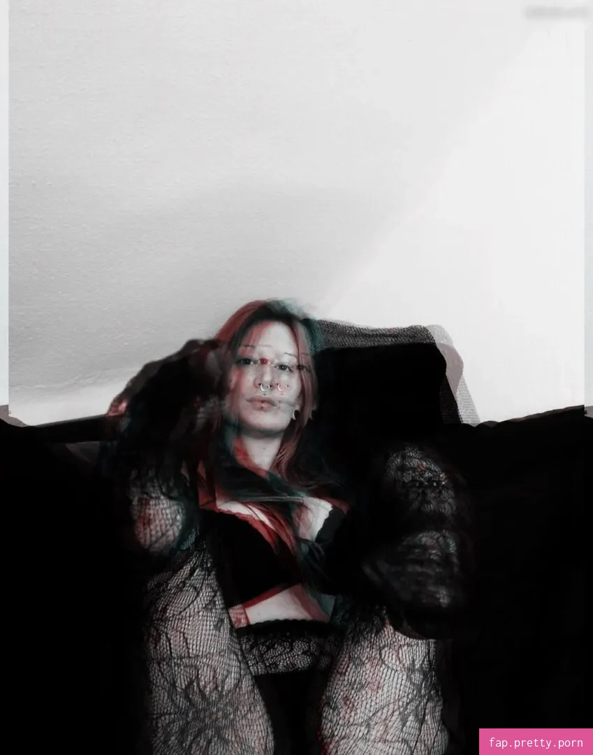 Peep.Resistance / Miss Peep - Photo #06