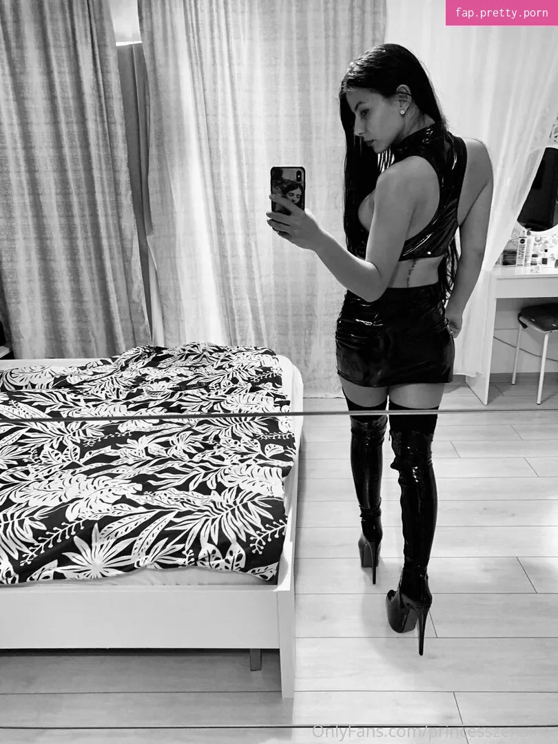 princesszenaxxx - Photo #22