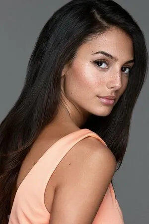 Pardis Saremi