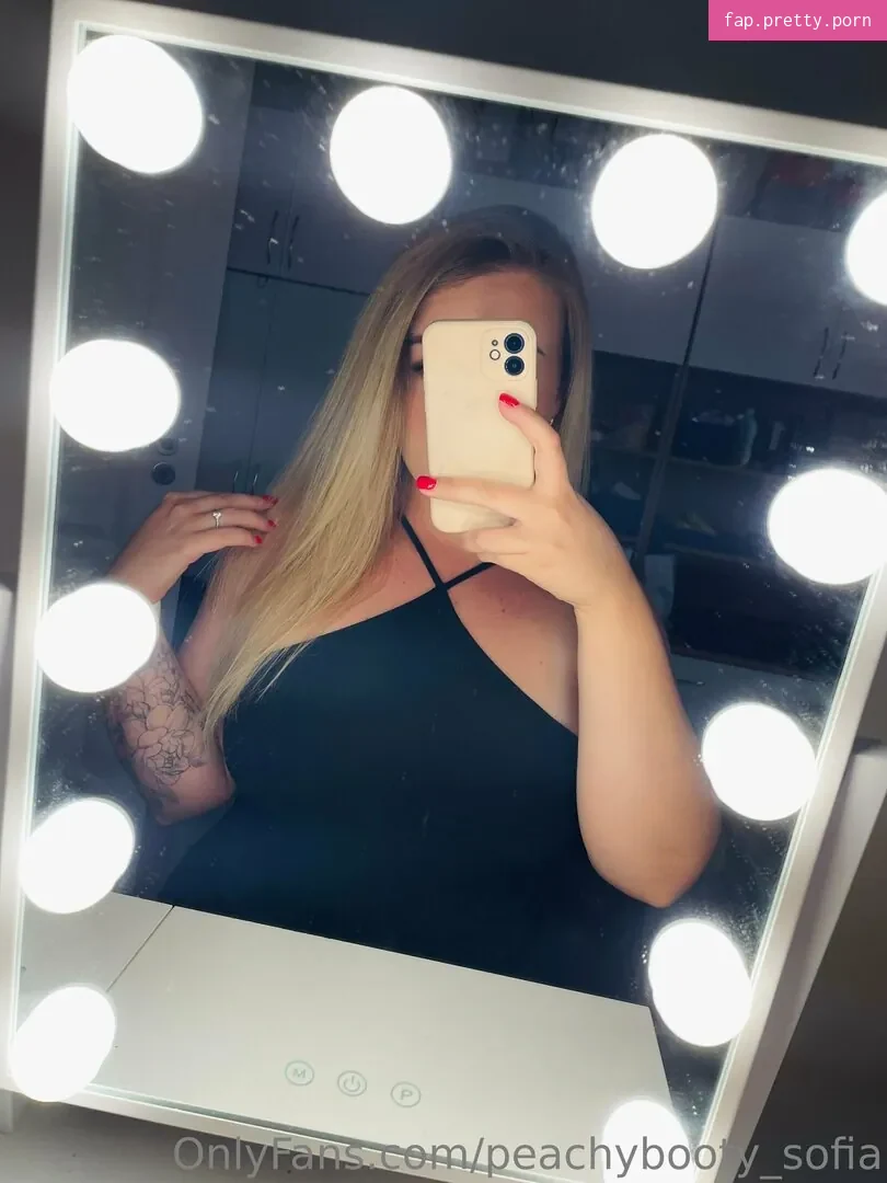 peachybooty_sofia - Photo #05