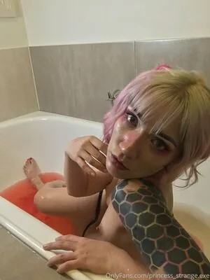 princess_strange.exe