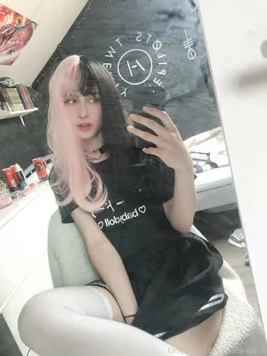 petite-twink