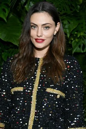 Phoebe Tonkin