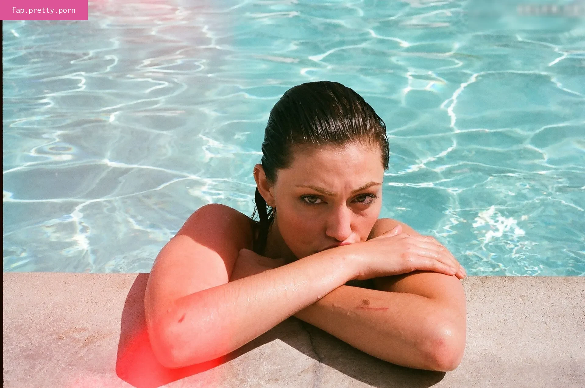 Phoebe Tonkin - Photo #53